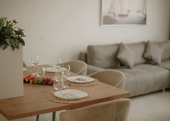 Adriatic Pearl Apartman *